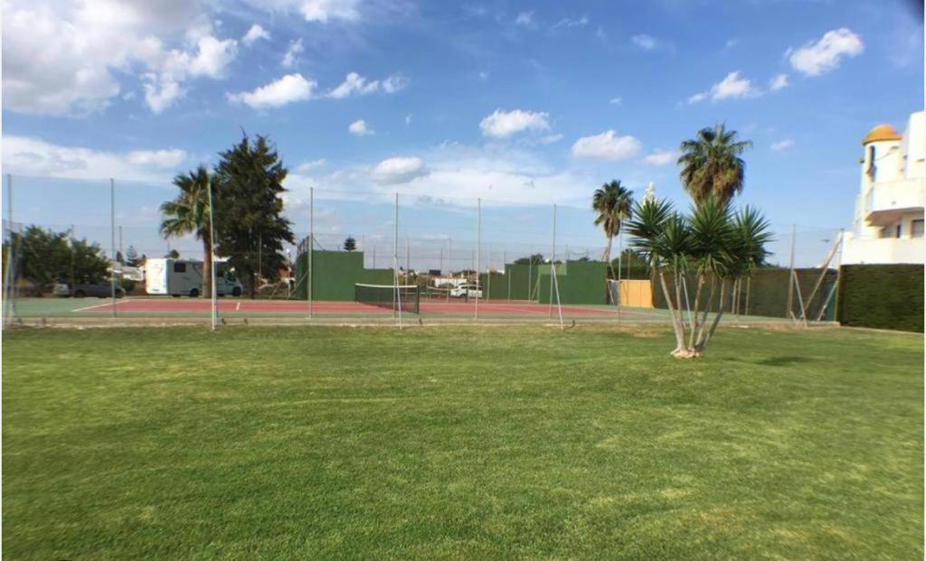 Apartamento Empul La Barrosa Chiclana de la Frontera Esterno foto
